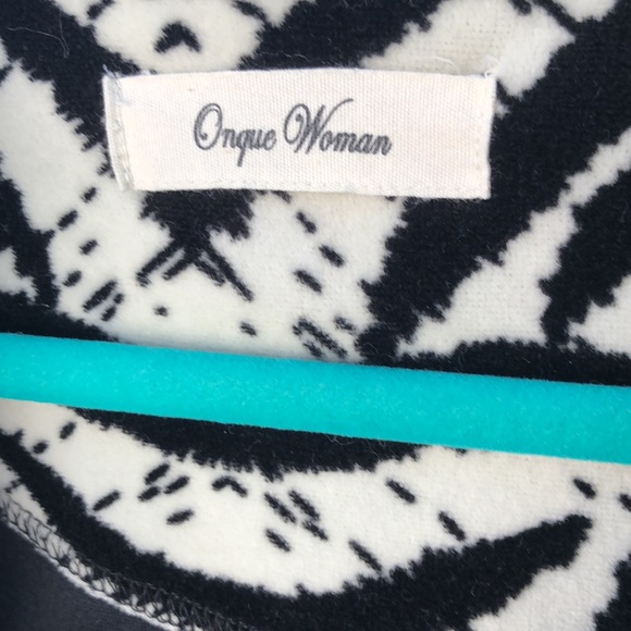 2 for $12 one 3/4 zip SJB Active sweatshirt and one Onque velour zip up hoodie - Picture 3 of 7